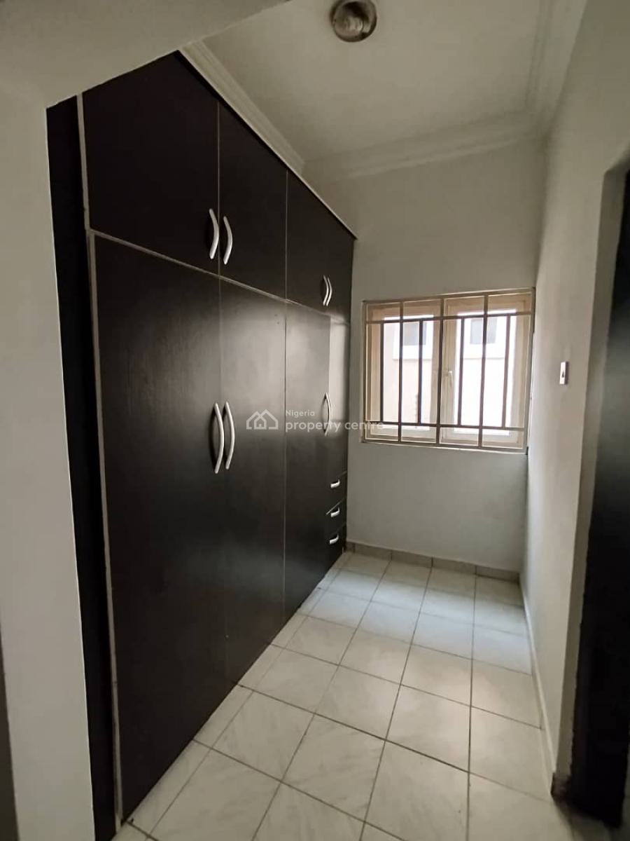5units of 3bedroom Flat Wth 1unit of 1bedroom Flat for Corporate Lease, Utako, Abuja, Flat / Apartment for Rent