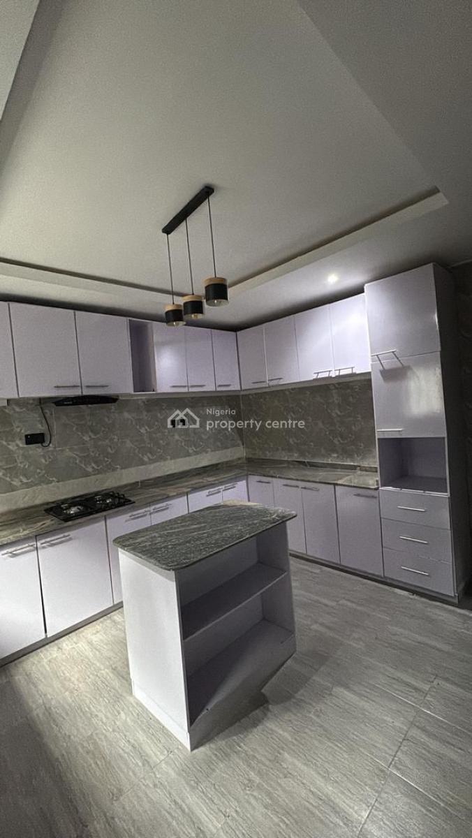4 Bedroom Detached House, Oluyole, Oyo, Detached Duplex for Sale