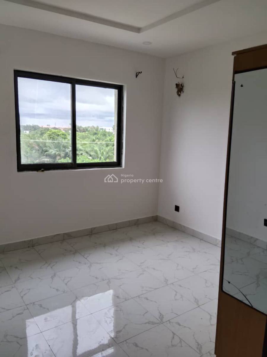 Luxury and Neat 3 Bedroom Apartment in a Very Secured Estate, Fara Park Estate, Opp Majek Bus Stop, Sangotedo, Ajah, Lagos, Flat / Apartment for Rent