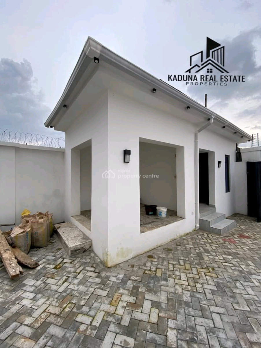 6 Bedroom Duplex  with 2 Rooms Bq, Kaduna North, Kaduna, House for Sale