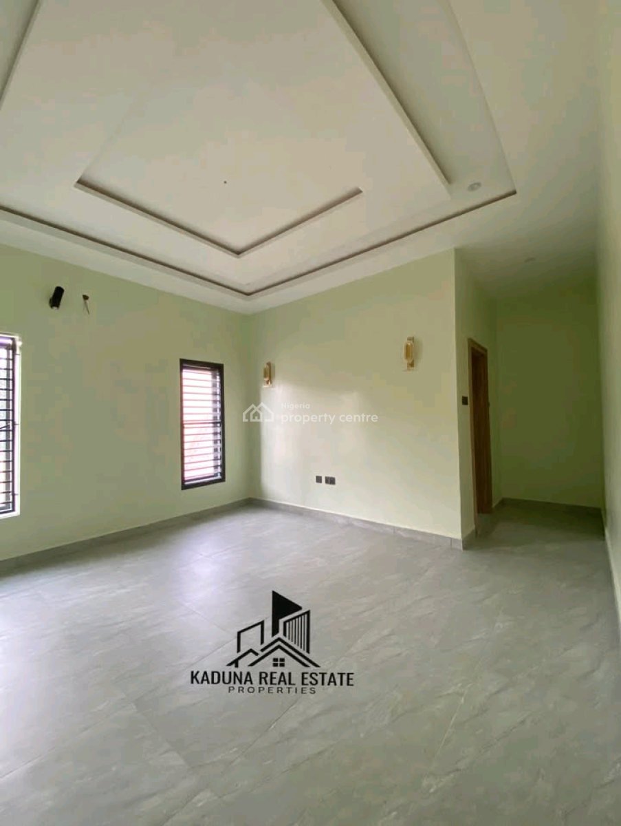 6 Bedroom Duplex  with 2 Rooms Bq, Kaduna North, Kaduna, House for Sale