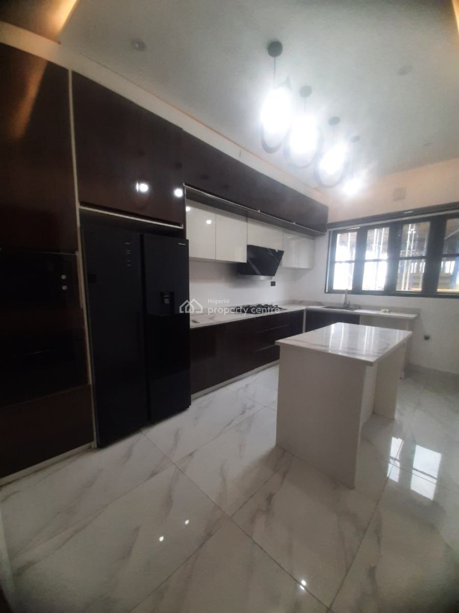 2 Bedroom, Lekki Phase 1, Lekki, Lagos, Flat / Apartment for Sale