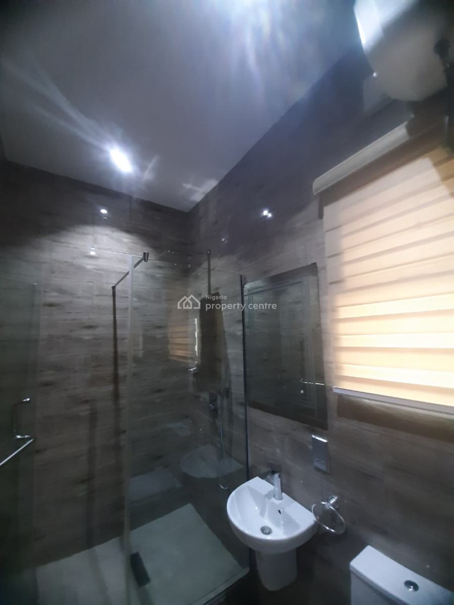 2 Bedroom, Lekki Phase 1, Lekki, Lagos, Flat / Apartment for Sale