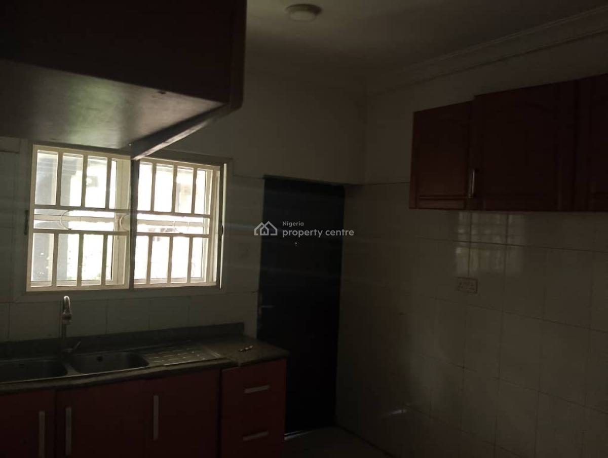 4 Nos 3bedroom Flat, Off Awolowo Way Ikeja Lagos, Ikeja, Lagos, Office Space for Rent