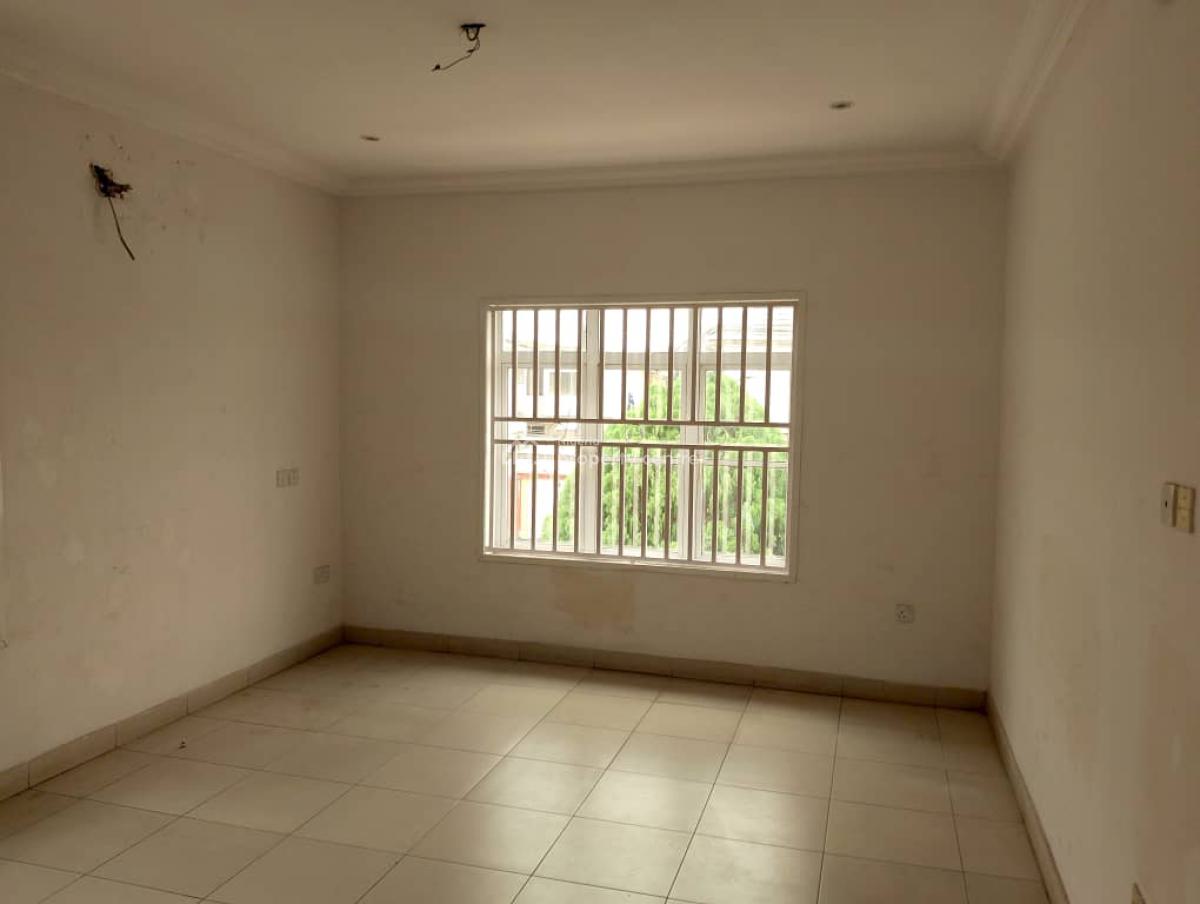 4 Nos 3bedroom Flat, Off Awolowo Way Ikeja Lagos, Ikeja, Lagos, Office Space for Rent
