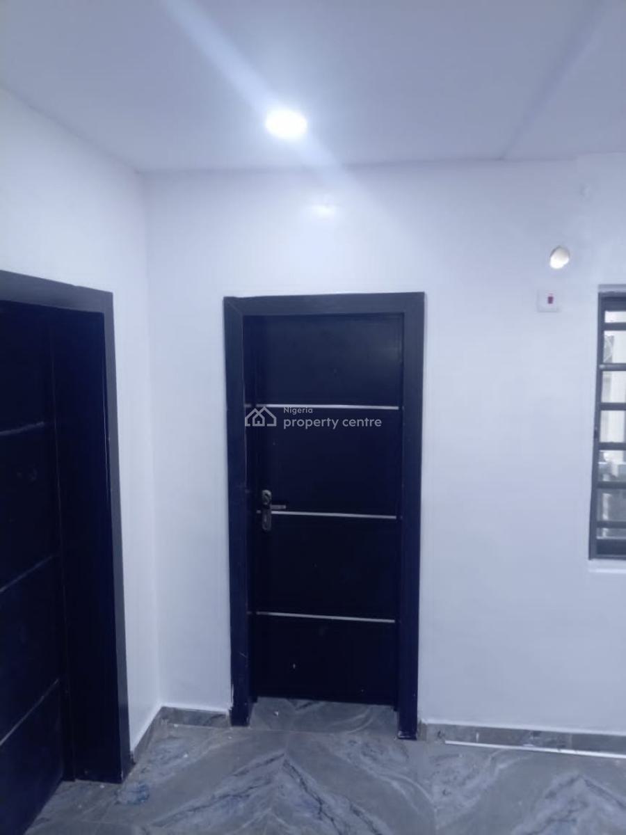 Luxury 3 Bedroom Flat with Sweet Modern Facilities, Alexandra,via Johnson Awe, Oluyole, Ibadan, Oyo, Flat / Apartment for Rent