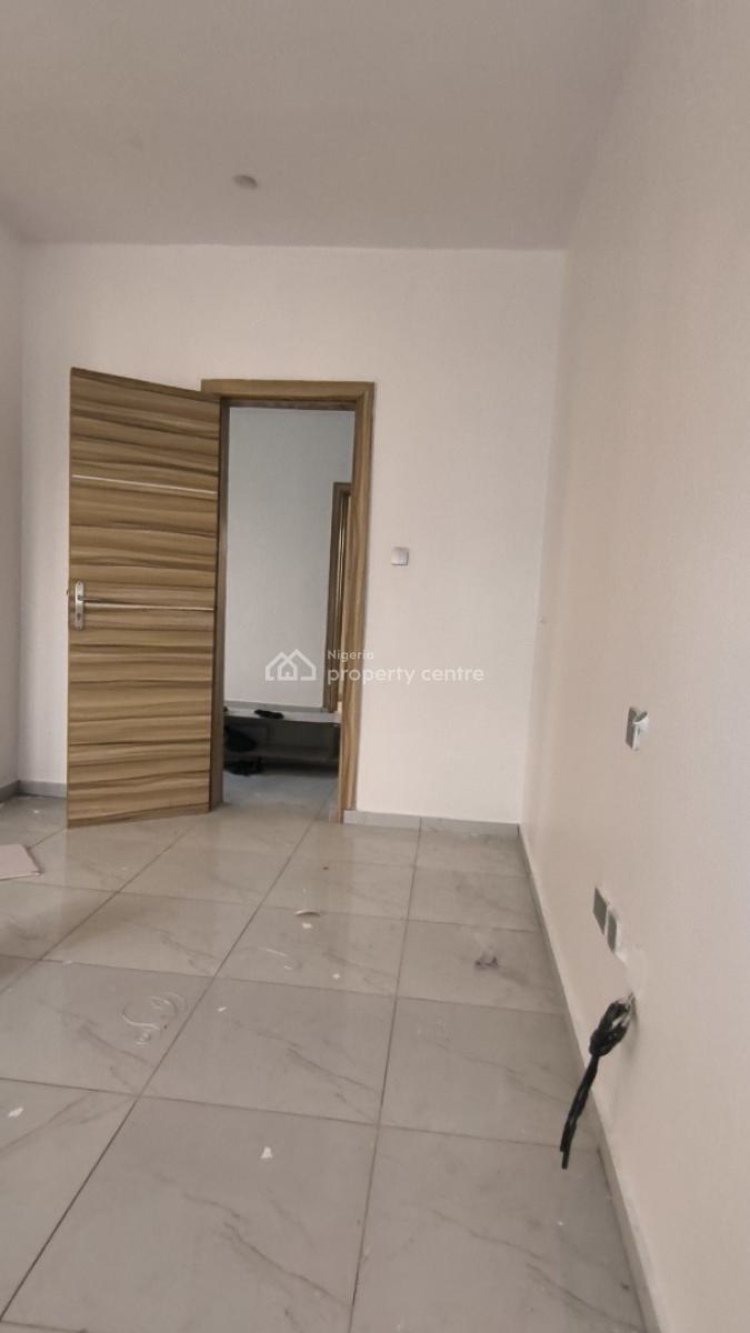Spacious 2 Bedroom Upstairs , Personal Staircase+ Balcony, 1st Unity Estate, Ask Bencom Homes, Badore, Ajah, Lagos, Flat / Apartment for Rent
