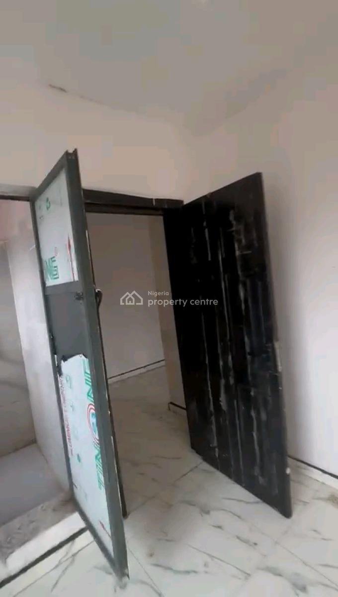 a Standard and Decent Miniflat, Upstairs with Personal Balcony, Pop,, Apata Street, Shomolu, Lagos, Mini Flat (room and Parlour) for Rent