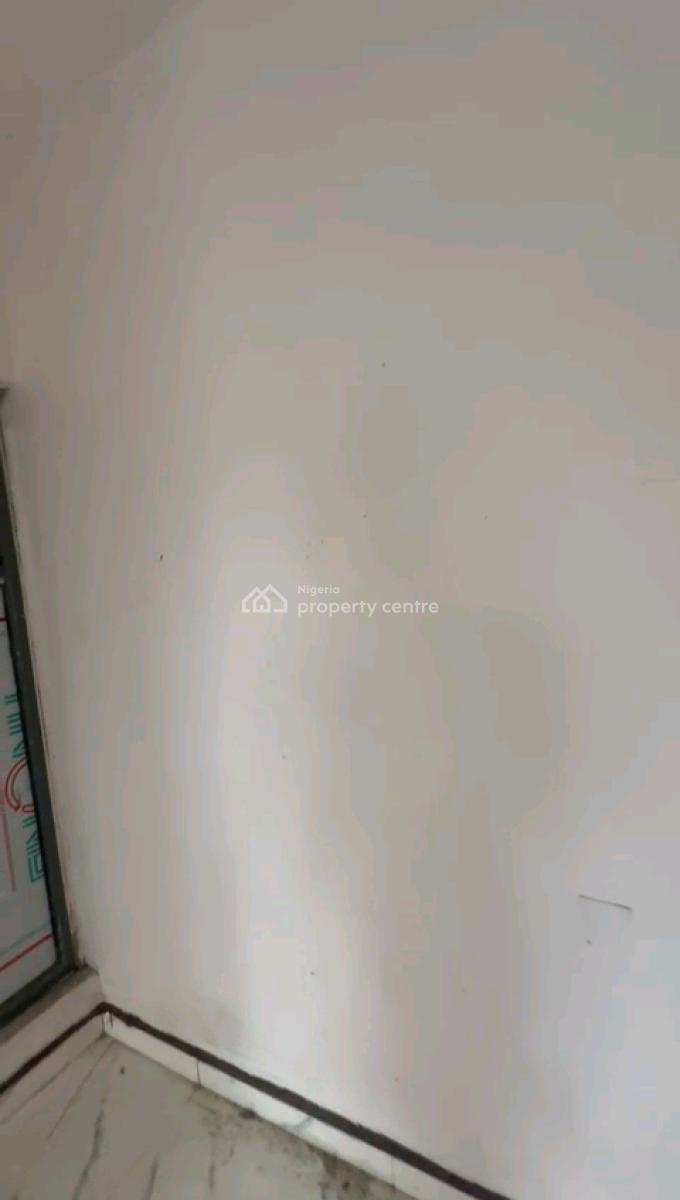 a Standard and Decent Miniflat, Upstairs with Personal Balcony, Pop,, Apata Street, Shomolu, Lagos, Mini Flat (room and Parlour) for Rent