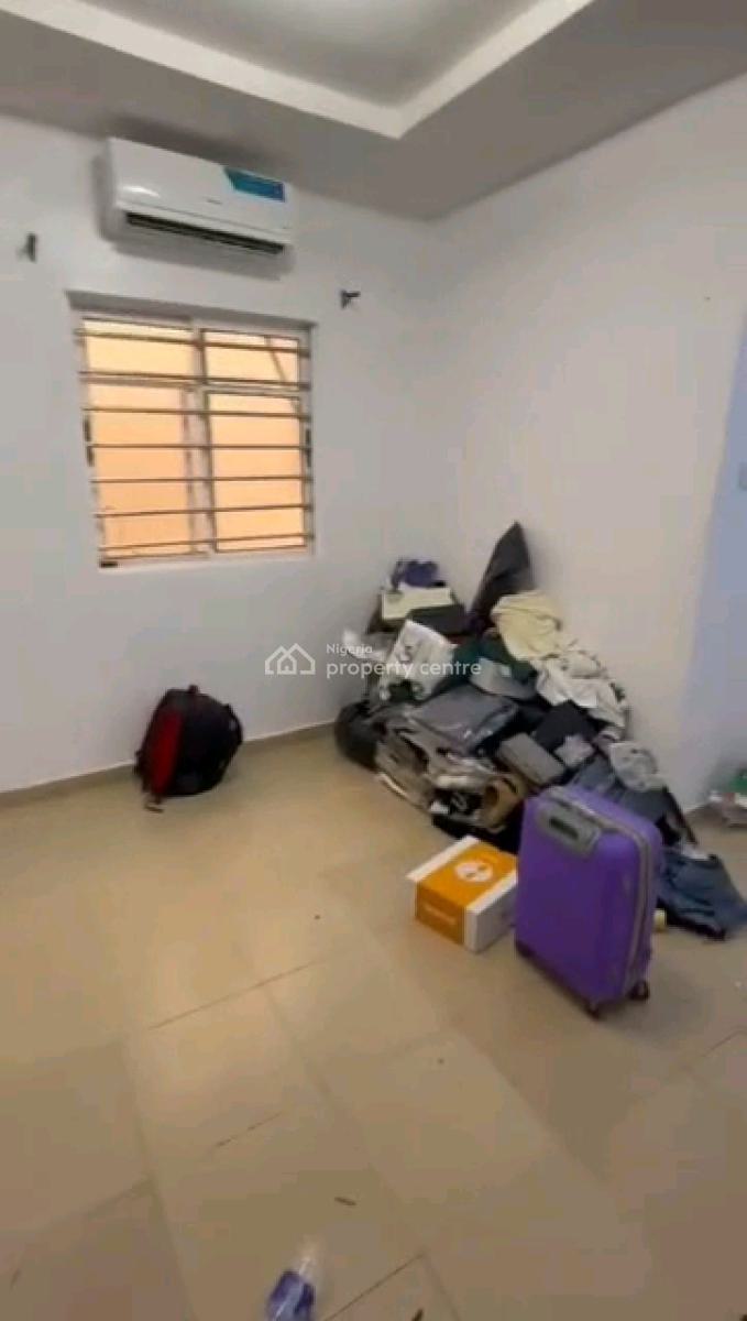 Miniflat Upflat with 2t1b All Tilled with Kitchen Cabs Pop, Soluyi, Gbagada, Lagos, Mini Flat (room and Parlour) for Rent