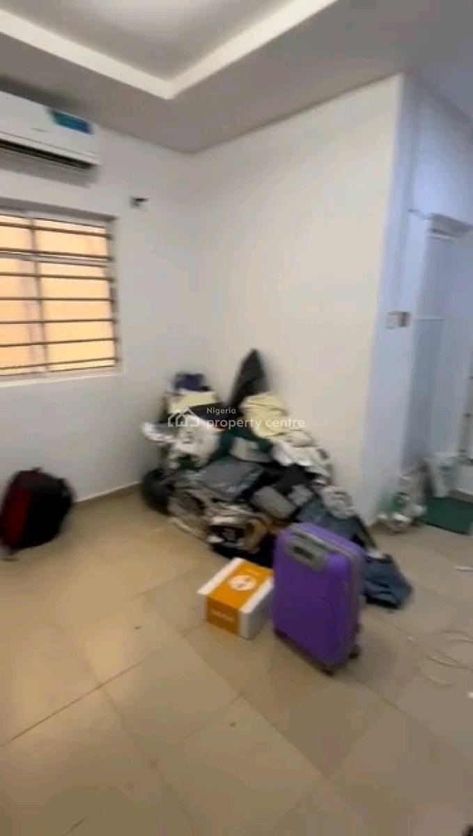 Miniflat Upflat with 2t1b All Tilled with Kitchen Cabs Pop, Soluyi, Gbagada, Lagos, Mini Flat (room and Parlour) for Rent