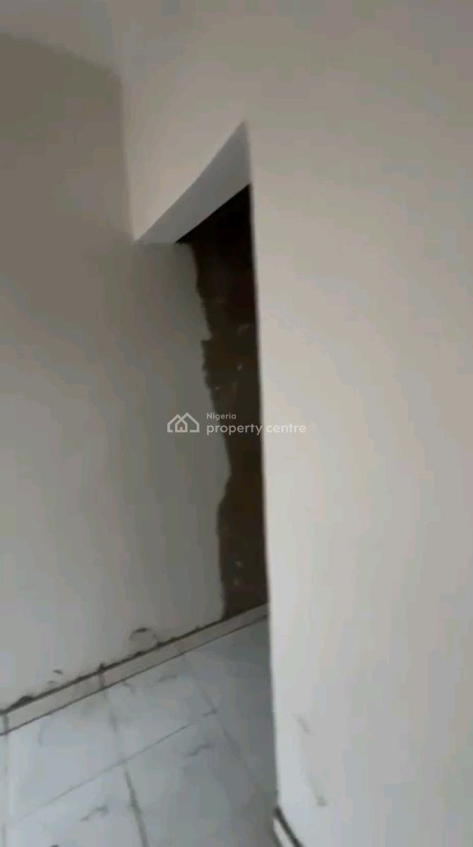 a Newly Built and Standard Roomself Con, Upstairs with Pop, Off Market Street, Shomolu, Lagos, Self Contain (single Rooms) for Rent