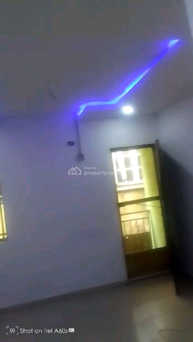 a Relatively New and Standard Roomself Con, Upstairs with Pop, Off Market Street, Shomolu, Lagos, Self Contain (single Rooms) for Rent