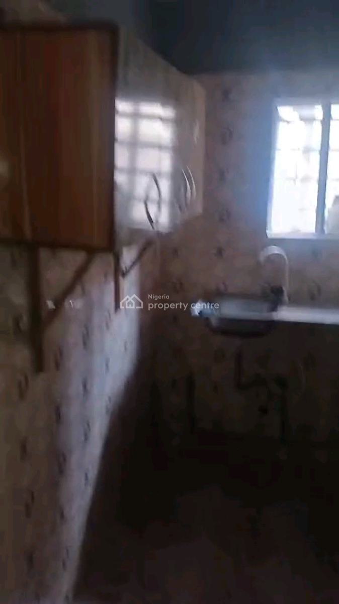 a Very Spacious Two Bedroom Flat, Adekunle, Yaba, Lagos, Flat / Apartment for Rent