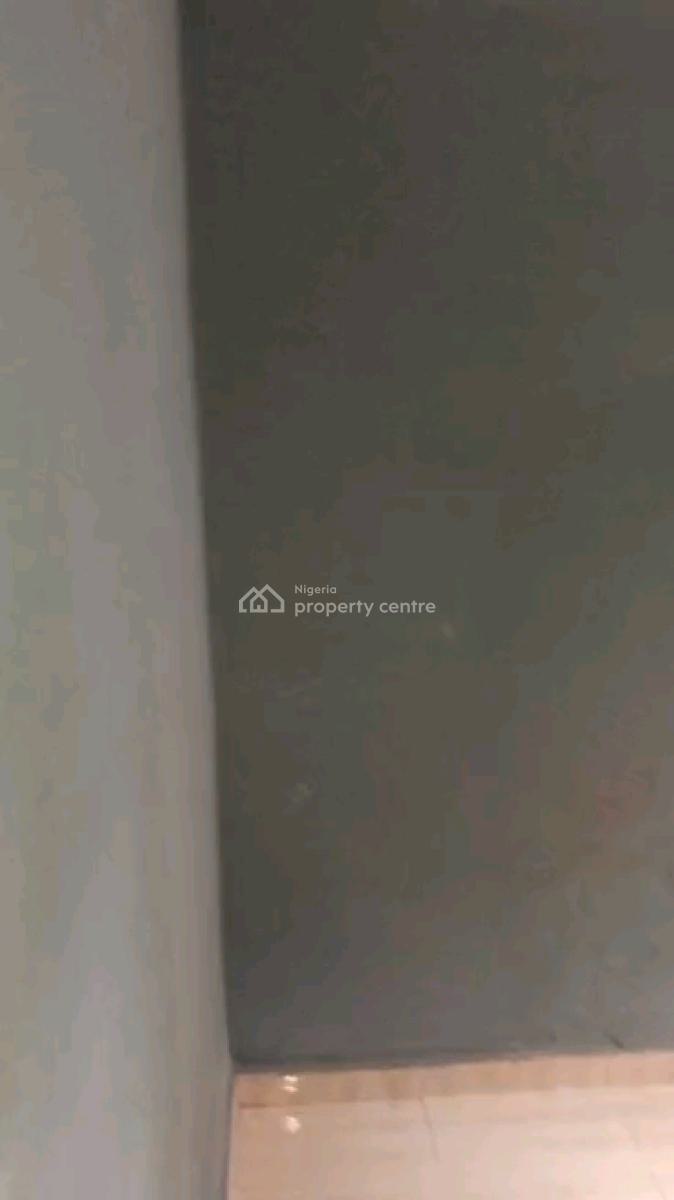 a Very Spacious Two Bedroom Flat, Adekunle, Yaba, Lagos, Flat / Apartment for Rent