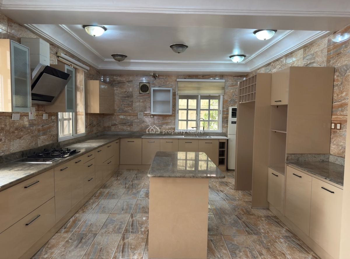 Classic 4-bedroom Detached House, Maitama, Maitama District, Abuja, Detached Duplex for Rent