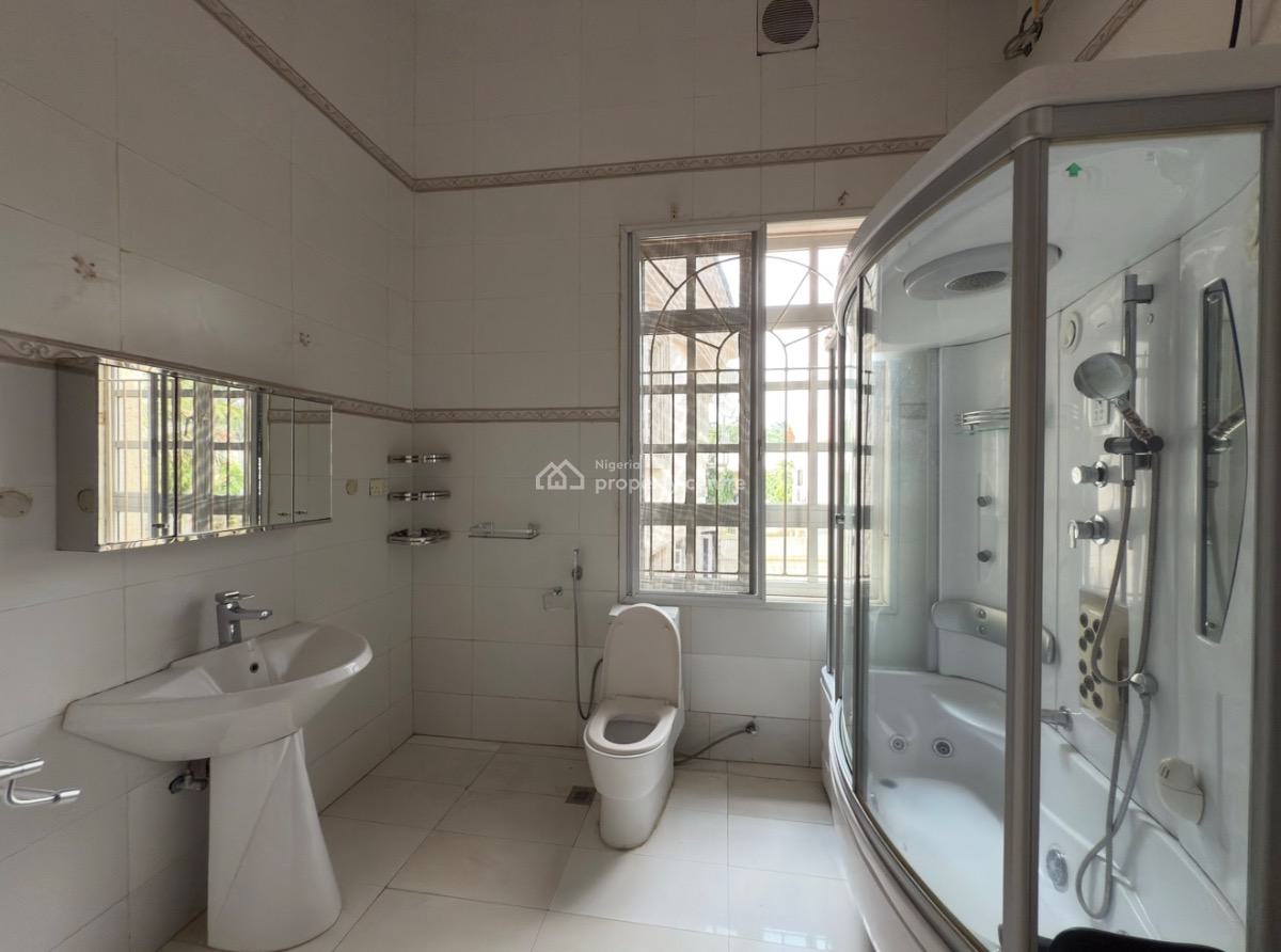 Classic 4-bedroom Detached House, Maitama, Maitama District, Abuja, Detached Duplex for Rent