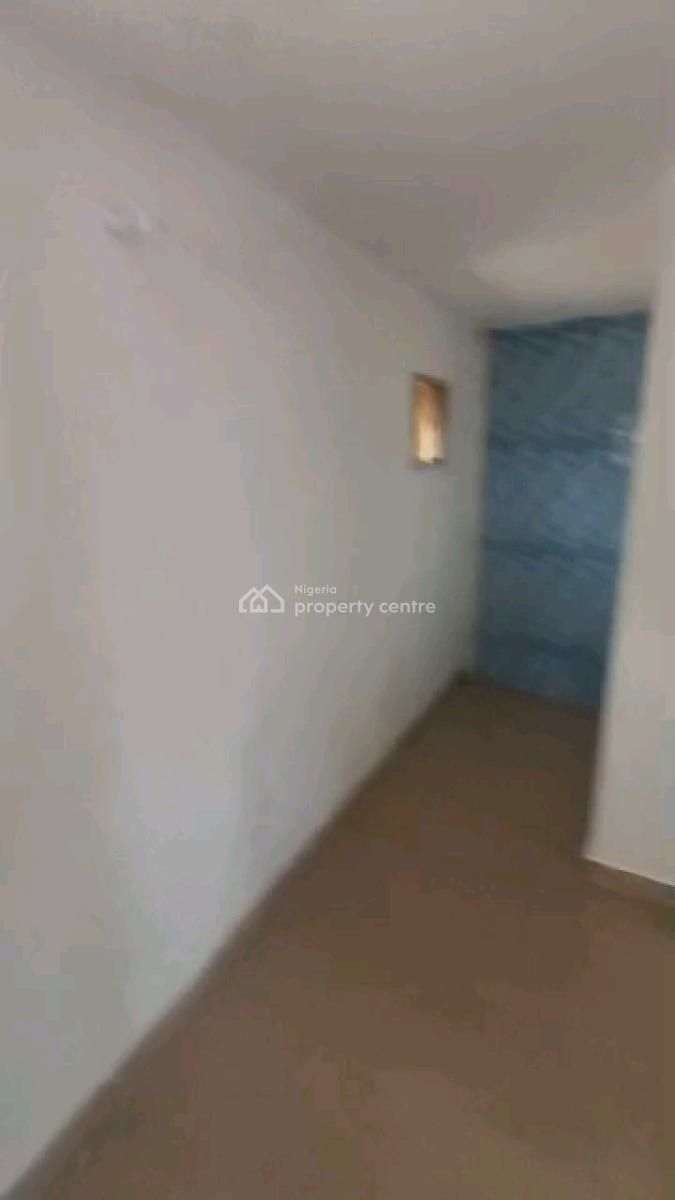 Renovated Miniflat Bq with 2t/1b, All Round Tiles, Kitchen Cabs, Soluyi, Gbagada, Lagos, Mini Flat (room and Parlour) for Rent