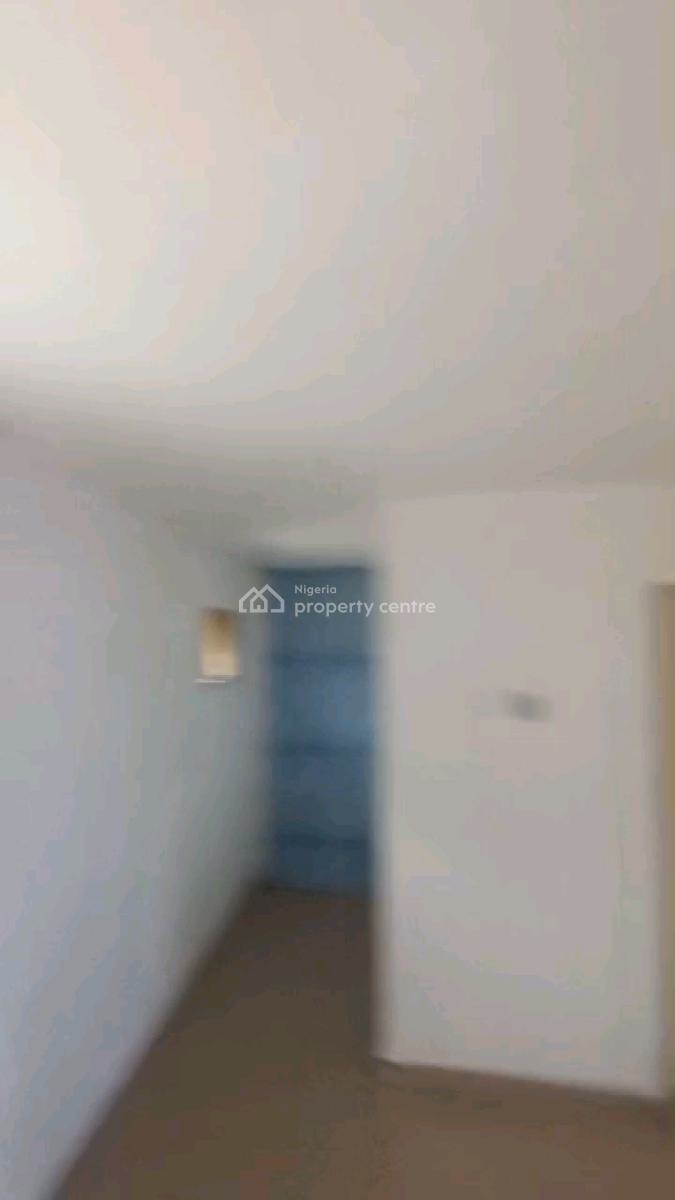 Renovated Miniflat Bq with 2t/1b, All Round Tiles, Kitchen Cabs, Soluyi, Gbagada, Lagos, Mini Flat (room and Parlour) for Rent