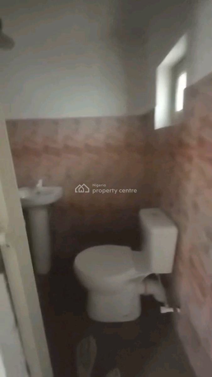 Renovated Miniflat Bq with 2t/1b, All Round Tiles, Kitchen Cabs, Soluyi, Gbagada, Lagos, Mini Flat (room and Parlour) for Rent