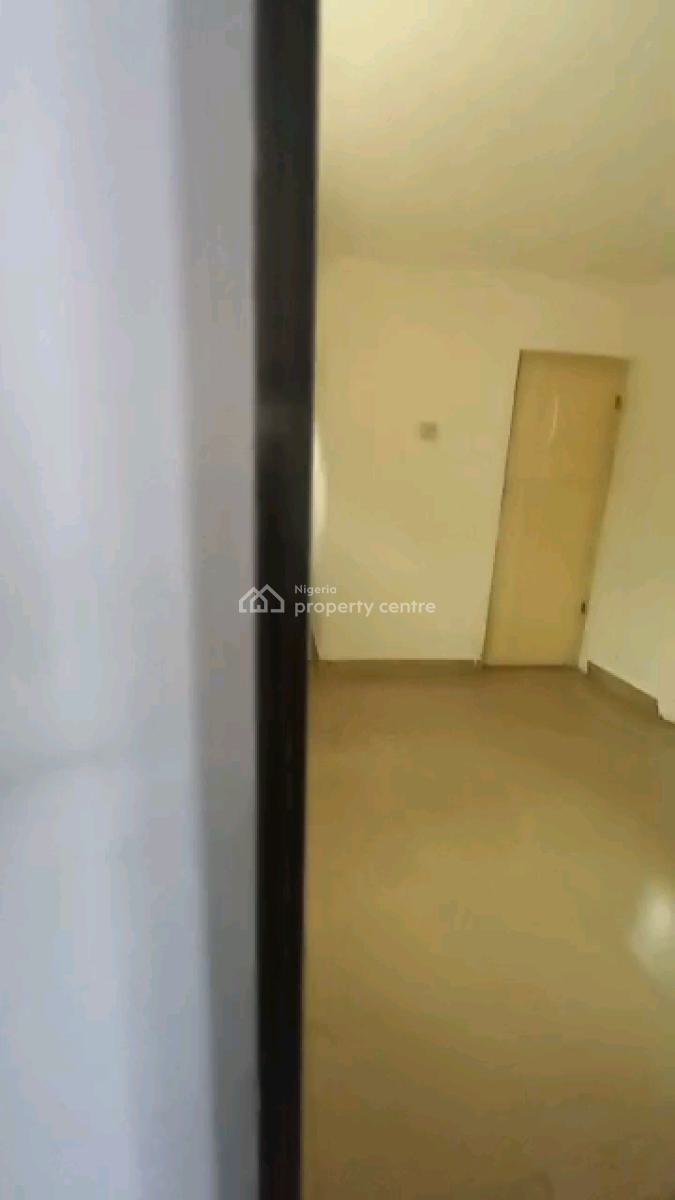 Renovated Miniflat Bq with 2t/1b, All Round Tiles, Kitchen Cabs, Soluyi, Gbagada, Lagos, Mini Flat (room and Parlour) for Rent