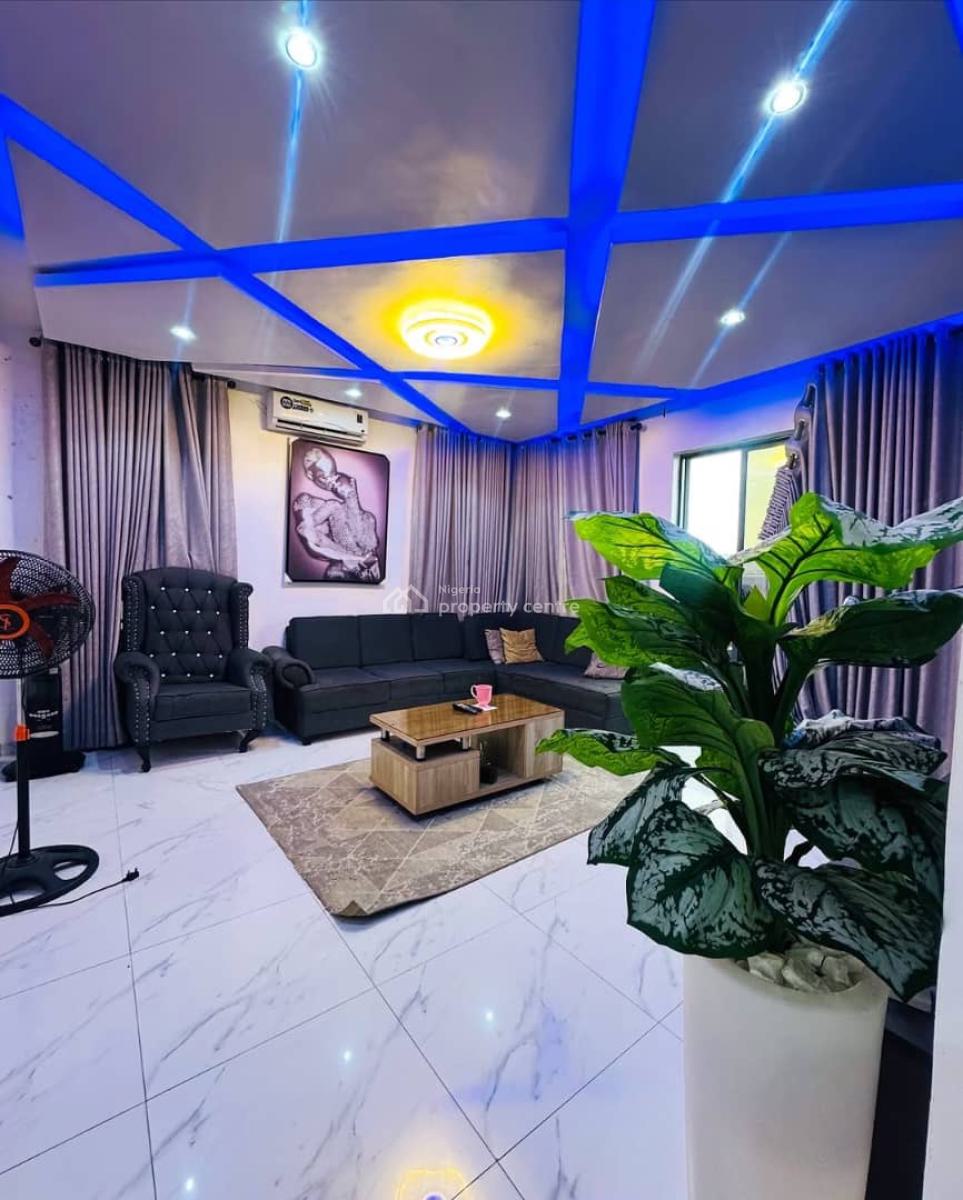 Distress Offer on Furnished 4 Bedroom Penthouse in Secure Estate, Gbagada, Lagos, Flat / Apartment for Sale