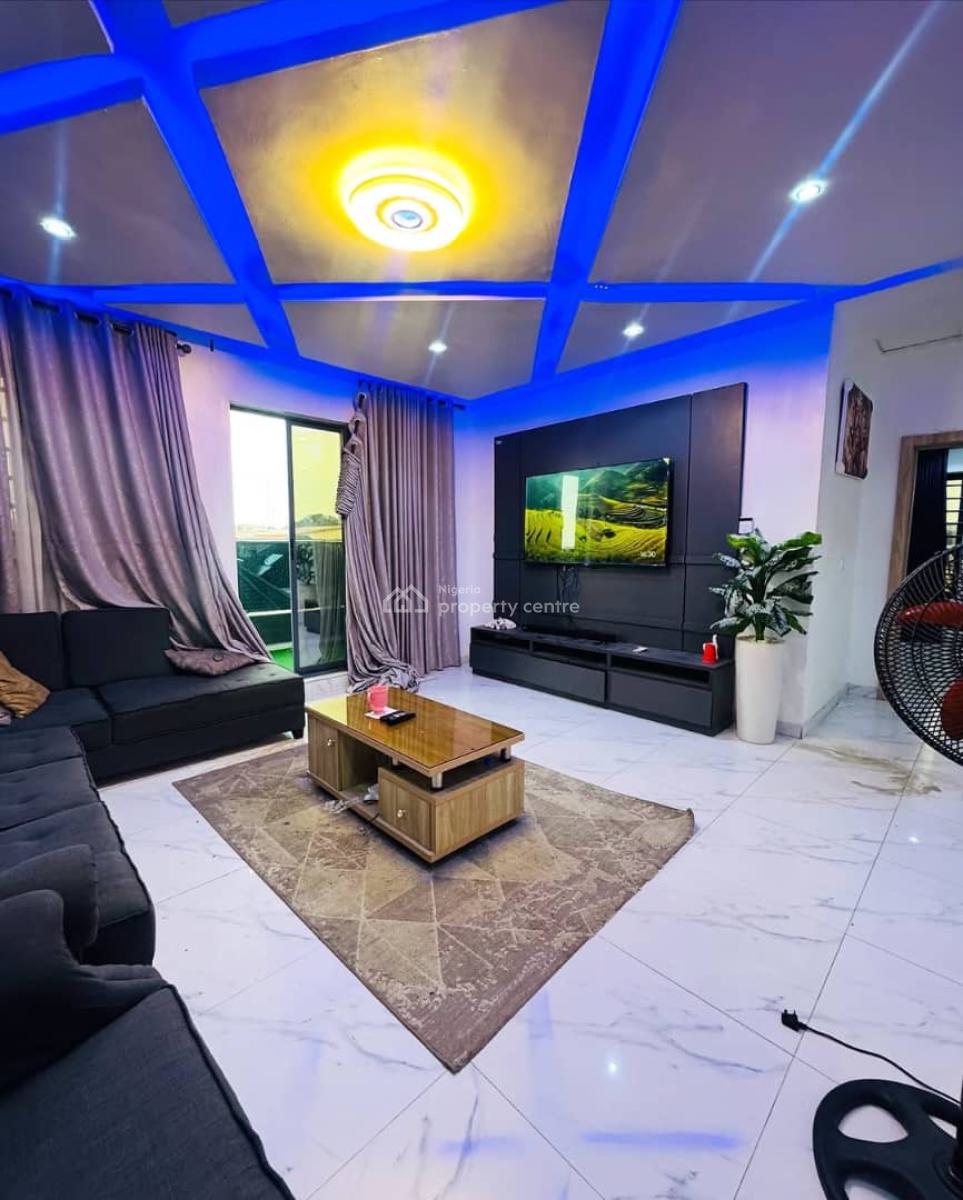 Distress Offer on Furnished 4 Bedroom Penthouse in Secure Estate, Gbagada, Lagos, Flat / Apartment for Sale