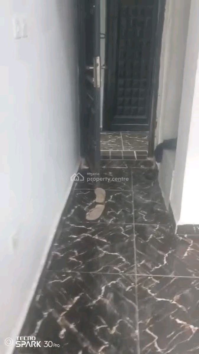 Standard N Executive  Mini Flat, Abeokuta Street, Yaba, Lagos, Mini Flat (room and Parlour) for Rent