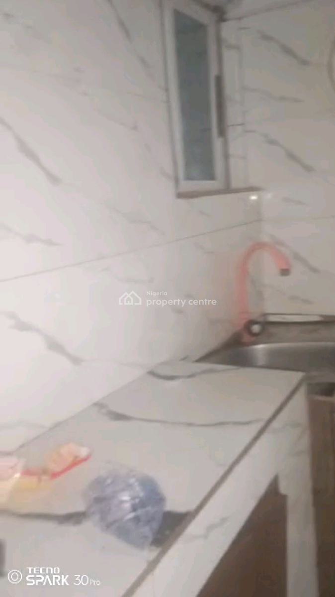 Standard N Executive  Mini Flat, Abeokuta Street, Yaba, Lagos, Mini Flat (room and Parlour) for Rent
