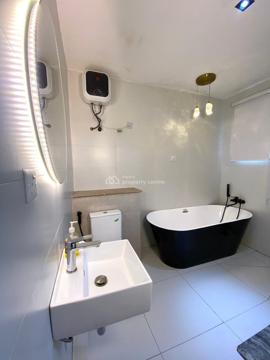 Executive Luxury 1-bedroom Apartment in Yaba, Yaba Lagos, Yaba, Lagos, Terraced Bungalow Short Let