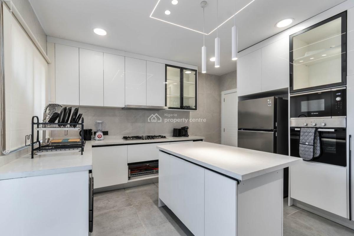 Marion Apartment -- Artistic 3-bedroom Haven, Ikoyi (banana Island Road, Ikoyi Lagos, Banana Island, Ikoyi, Lagos, Terraced Bungalow Short Let