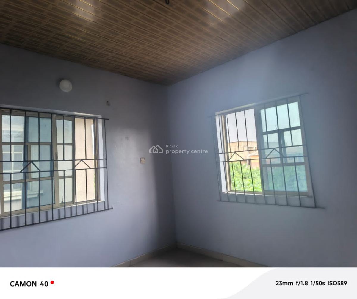 Decent 2 Bedroom in a Calm Location  Upstairs, Weighbridge, Mile 12, Kosofe, Lagos, Flat / Apartment for Rent
