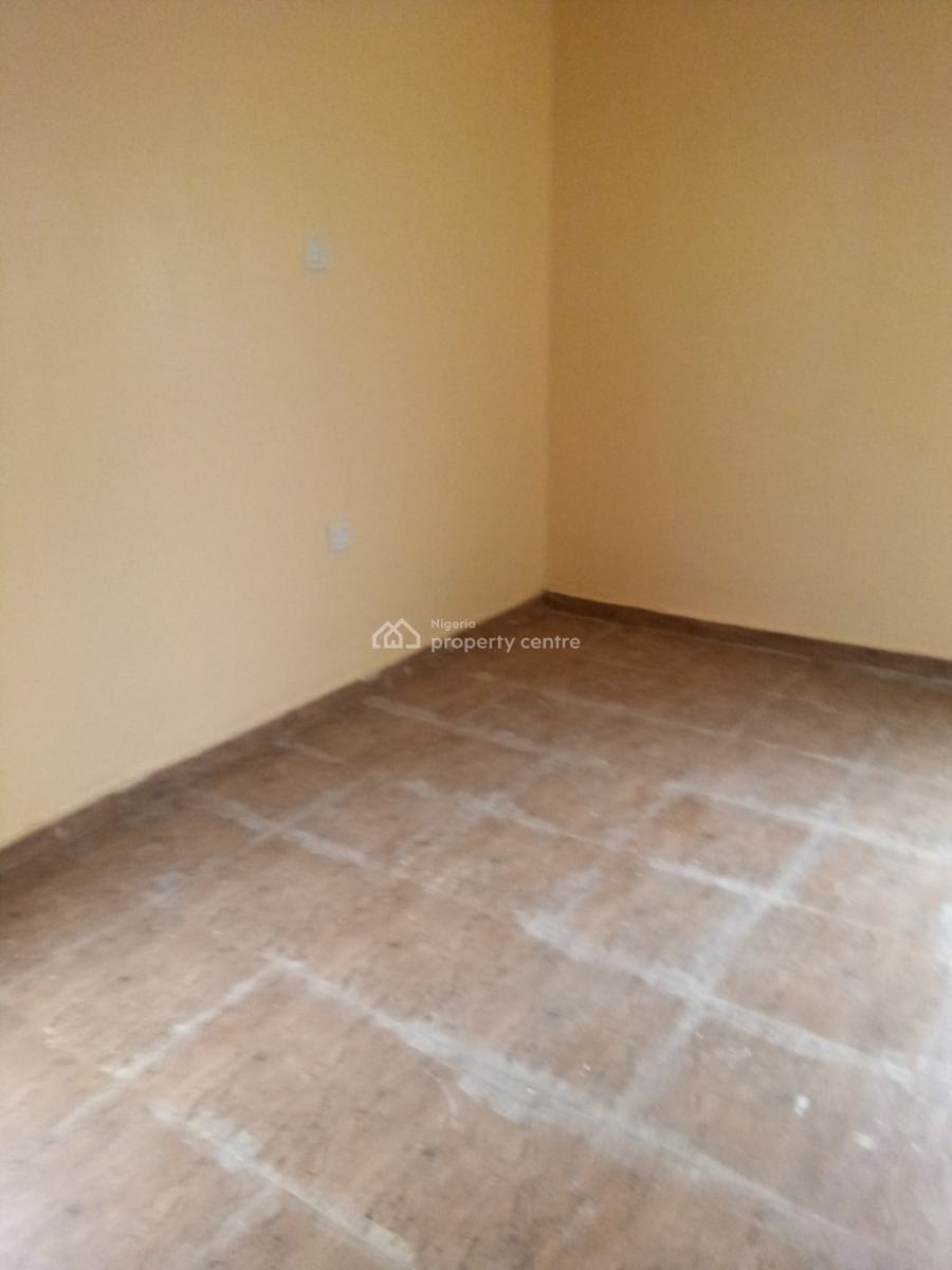 2 Bedrom Flat, Irawa Bus Stop By Owode on Ikorodun Road, Ketu, Lagos, Flat / Apartment for Rent