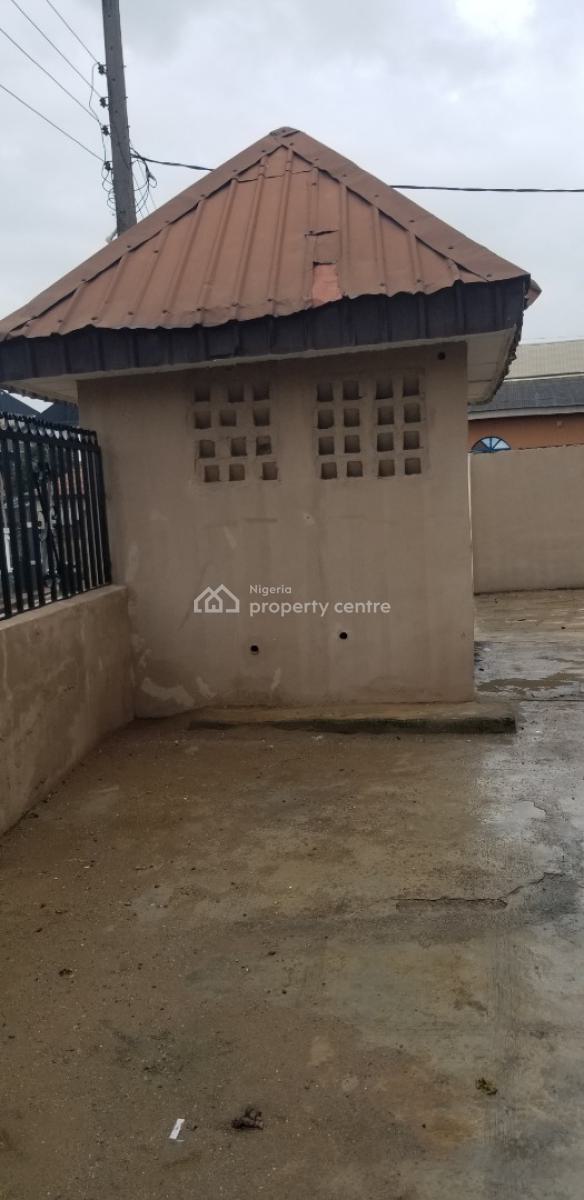 Fantastic 3 Bedrooms Flat with Good Facilities, Ijede Road, Omitoro Bus-stop, Close to First Bank & Mrs Petrol Station, Ikorodu, Lagos, Flat / Apartment for Rent