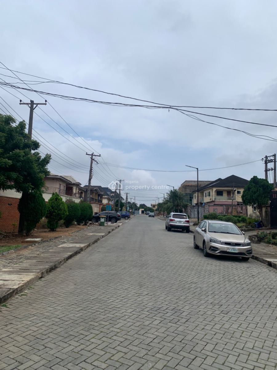 Luxury Mini Flat, Omole Phase 2, Ikeja, Lagos, Mini Flat (room and Parlour) for Rent
