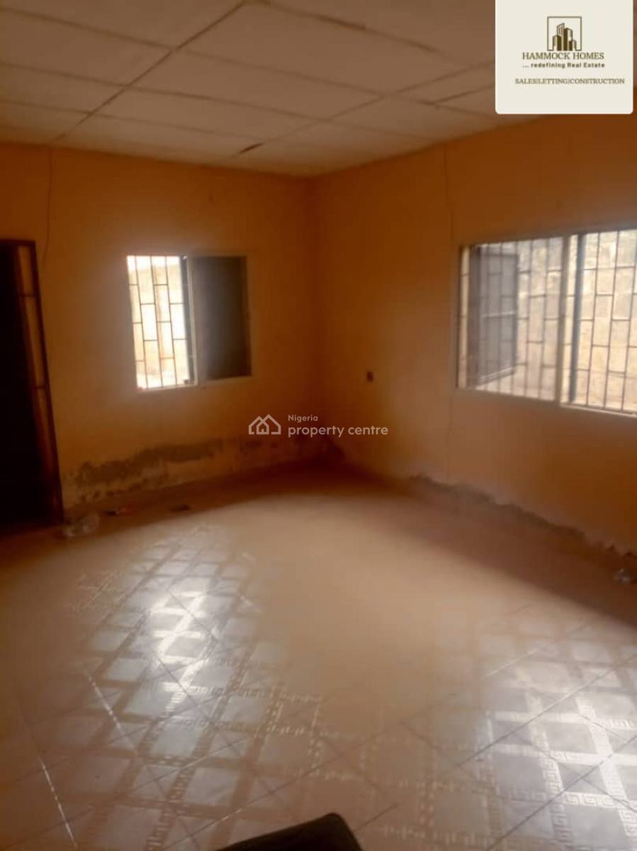 Functioning Pure Water Factory, Agugu, Agodi Gate, Ibadan North, Oyo, Commercial Property for Sale