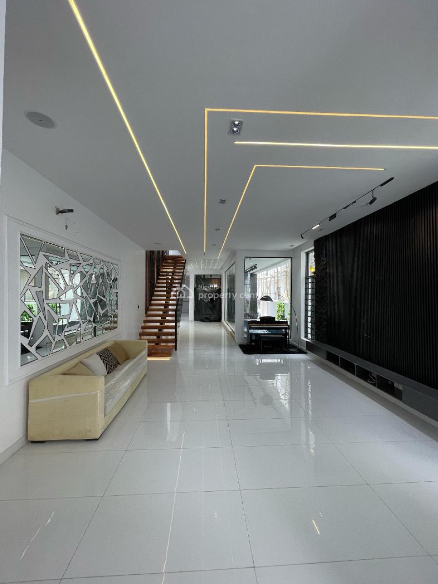 Contemporary 5 Bedroom Fully Detached Duplex in a Secured Estate, Lekki, Lagos, House for Sale