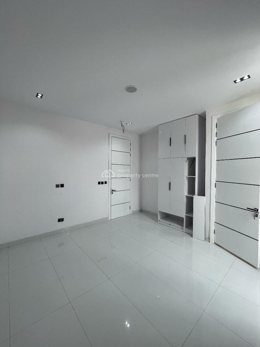 Contemporary 5 Bedroom Fully Detached Duplex in a Secured Estate, Lekki, Lagos, House for Sale