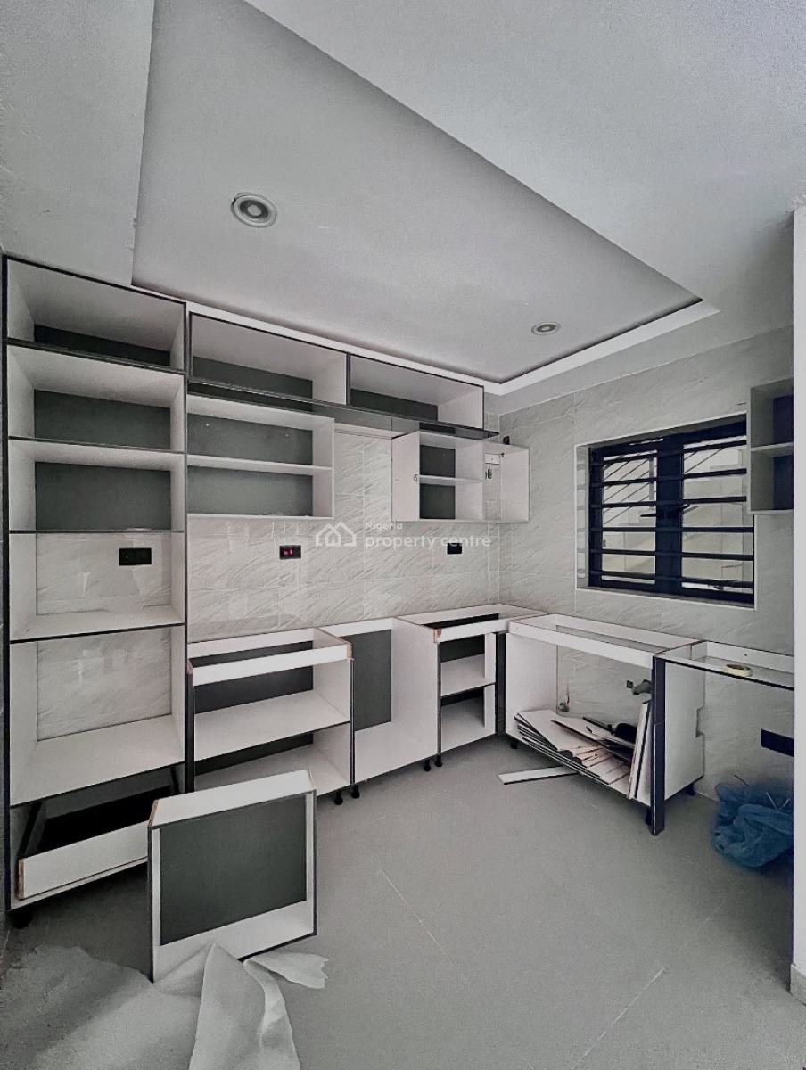 Fully Serviced 2 Bedroom Apartment with Swimming Pool, Ikate, Ikate, Lekki, Lagos, Block of Flats for Sale