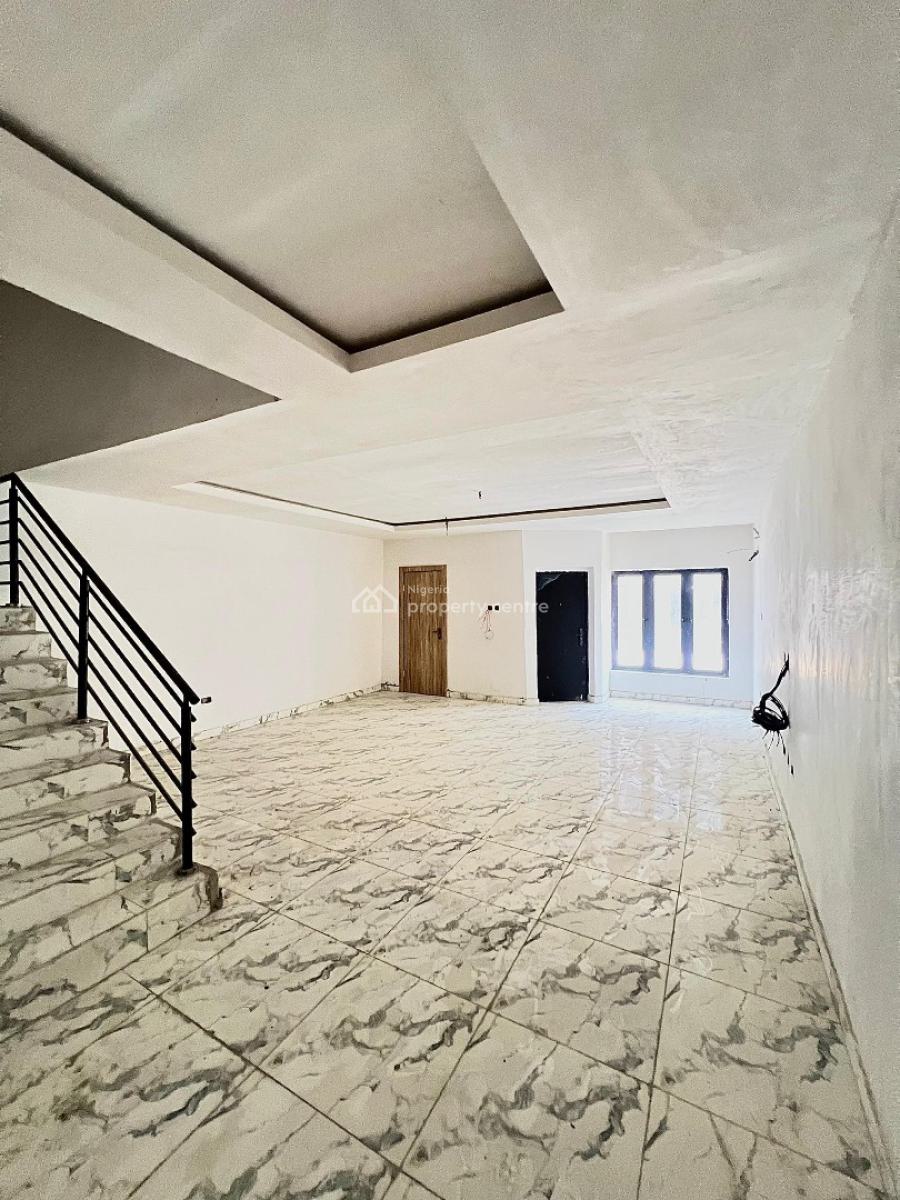Spacious 4-bedroom Terrace with Bq, Swimming Pool & Gym, Lekki Phase 1, Lekki, Lagos, Terraced Duplex for Rent