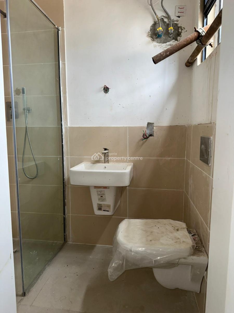 2 Bedroom Flat, Off Freedom Way Lekki Phase 1,lekki Lagos, Lekki Phase 1, Lekki, Lagos, Flat / Apartment for Sale