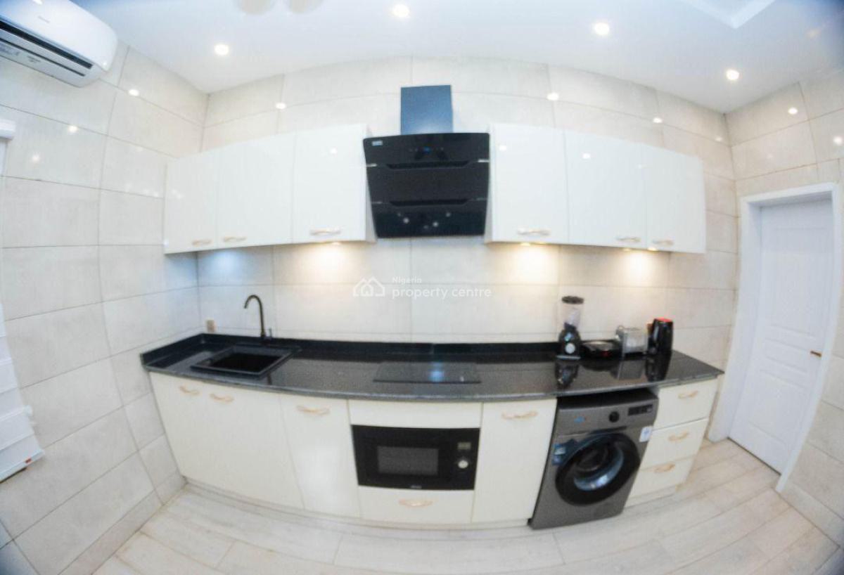 Luxury 3 Bedroom Apartment with Two Living Rooms with Top Notch Amenit, Opebi, Ikeja, Lagos, Flat / Apartment Short Let