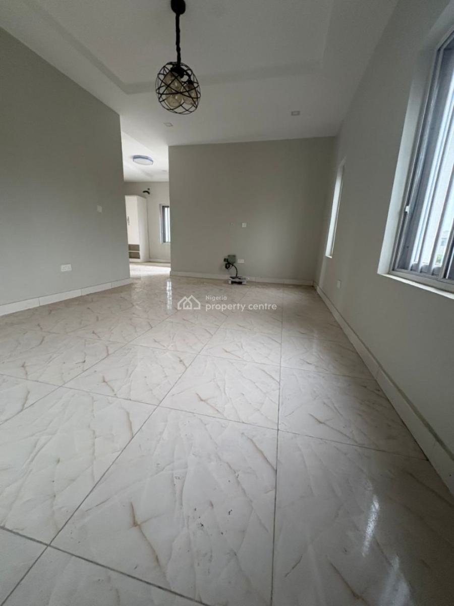 Massive Master Bedroom, Lekki, Lagos, Flat / Apartment for Rent