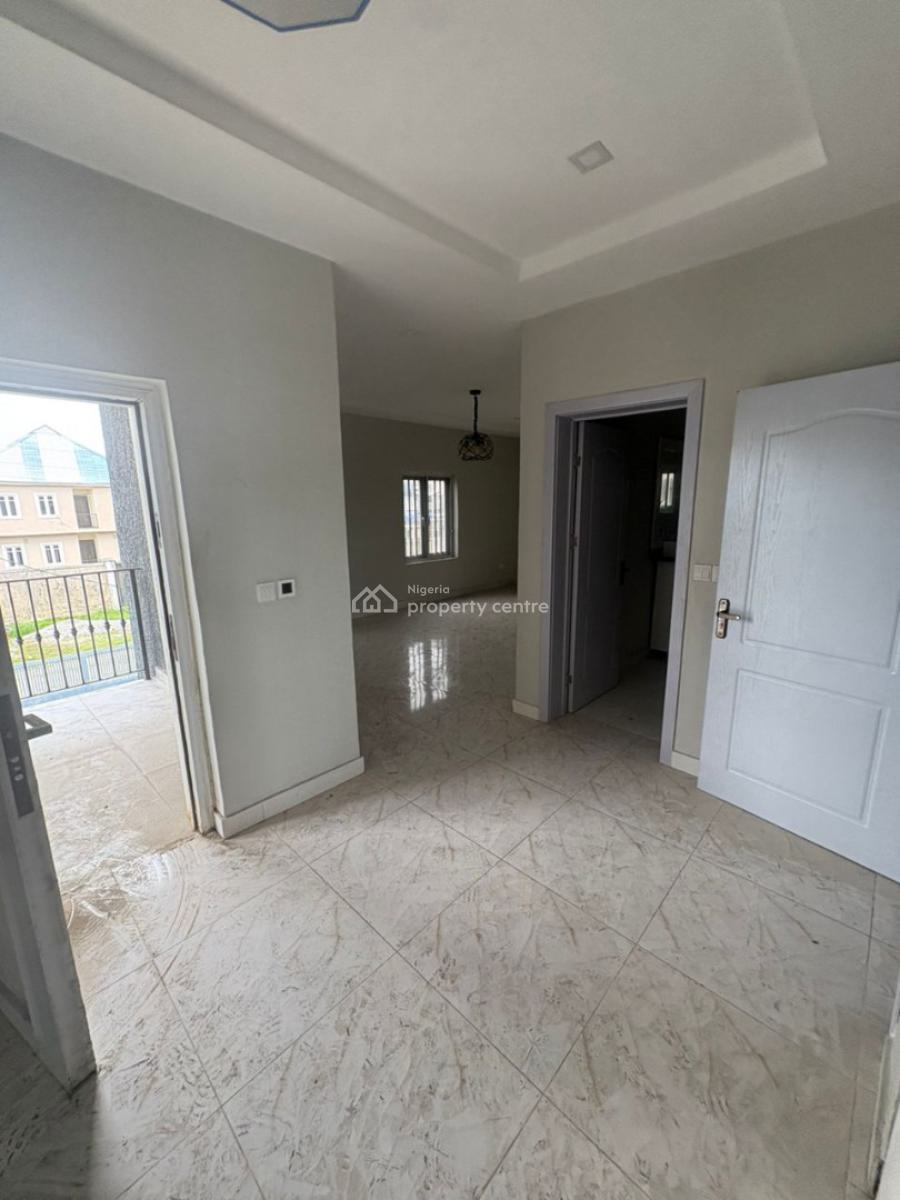 Massive Master Bedroom, Lekki, Lagos, Flat / Apartment for Rent