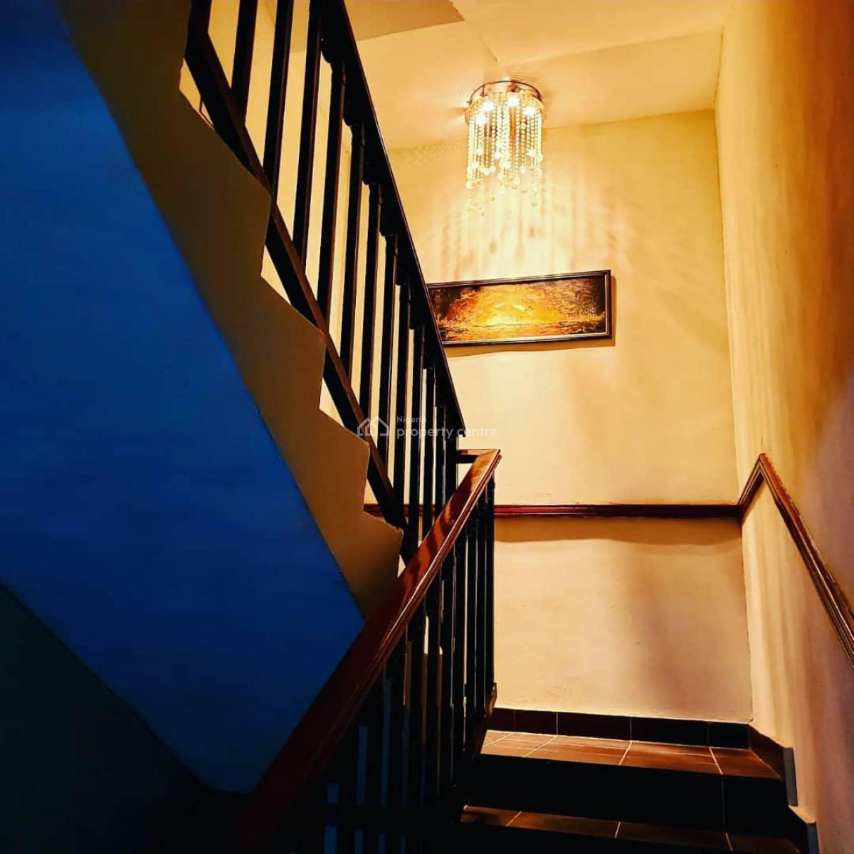 Lovely 4 Bedroom Duplex with 2 Living Rooms, Snooker Table, Starlink, Ikeja Gra, Ikeja, Lagos, House Short Let