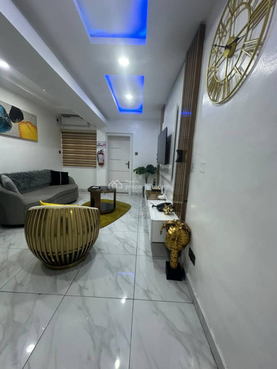 Furnished One Bedroom Apartment with Top Notch Amenities, Ikeja Gra, Ikeja, Lagos, Flat / Apartment Short Let