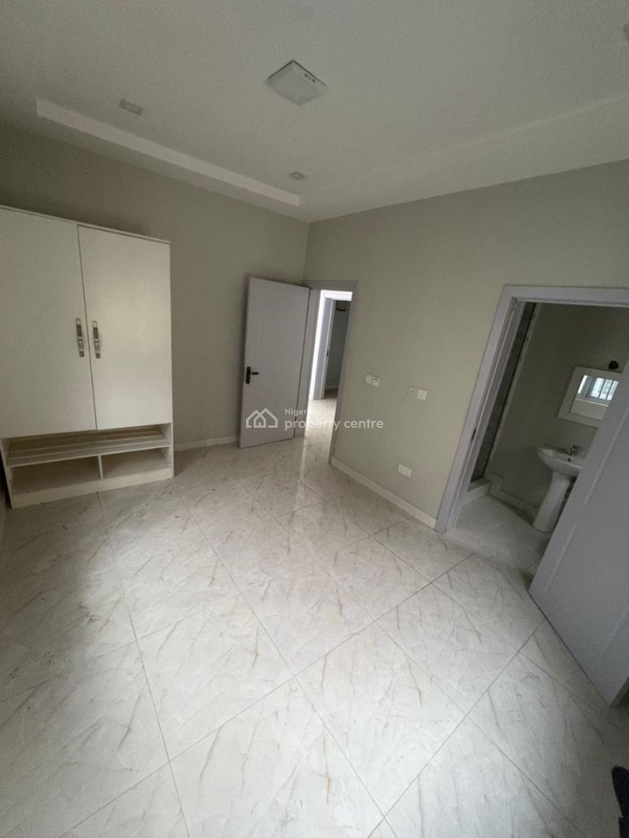 Single Room in a Shared Apartment, Lekki, Lagos, Self Contain (single Rooms) for Rent