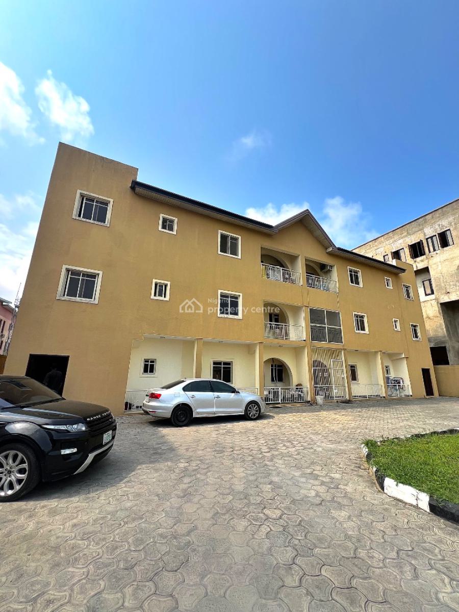 2 Bedroom Apartment (first Floor) in a Secure Gated Estate., Gated Estate, Oniru Victoria Island, Oniru, Victoria Island (vi), Lagos, Flat / Apartment for Rent