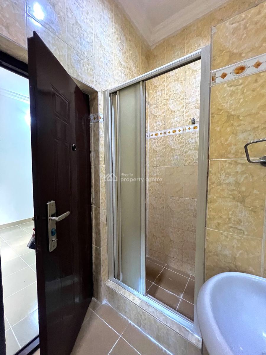 2 Bedroom Apartment (first Floor) in a Secure Gated Estate., Gated Estate, Oniru Victoria Island, Oniru, Victoria Island (vi), Lagos, Flat / Apartment for Rent