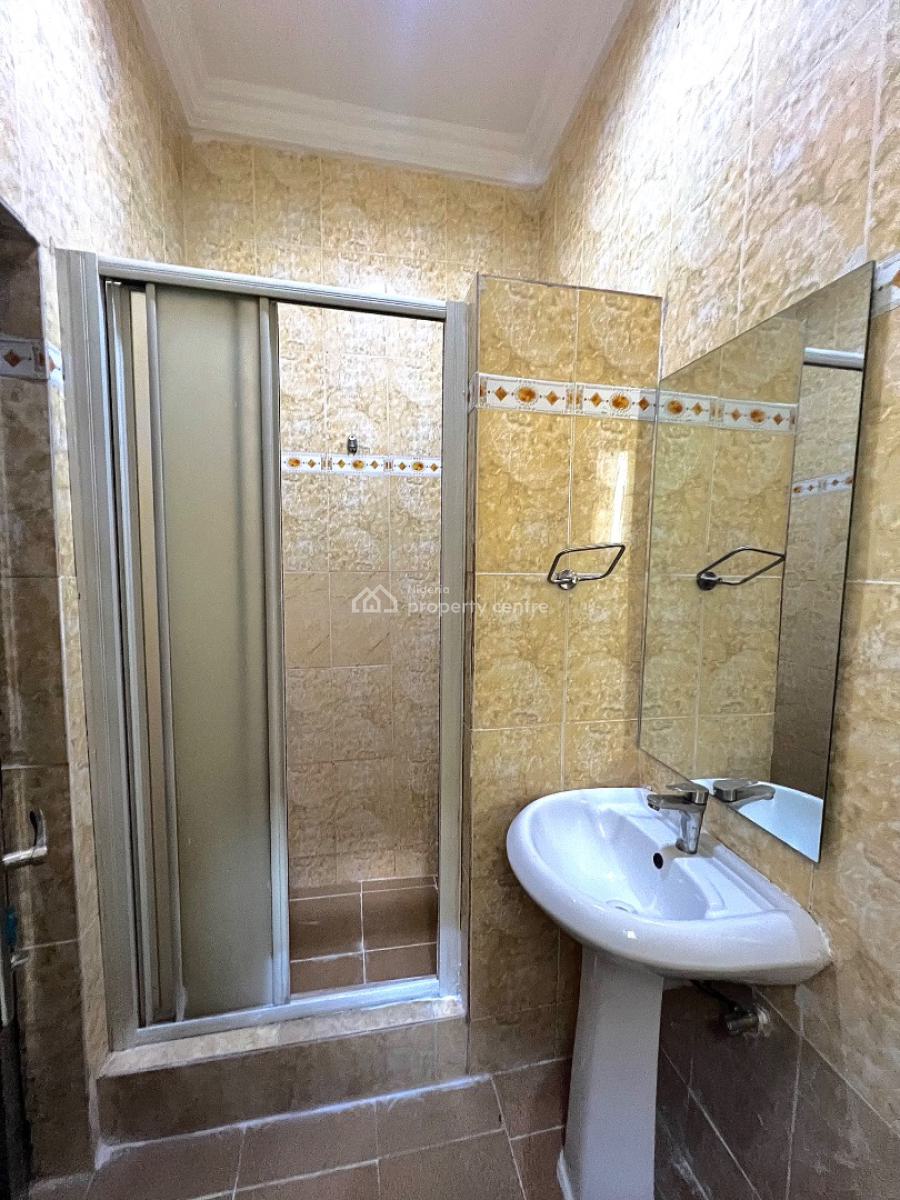 2 Bedroom Apartment (first Floor) in a Secure Gated Estate., Gated Estate, Oniru Victoria Island, Oniru, Victoria Island (vi), Lagos, Flat / Apartment for Rent